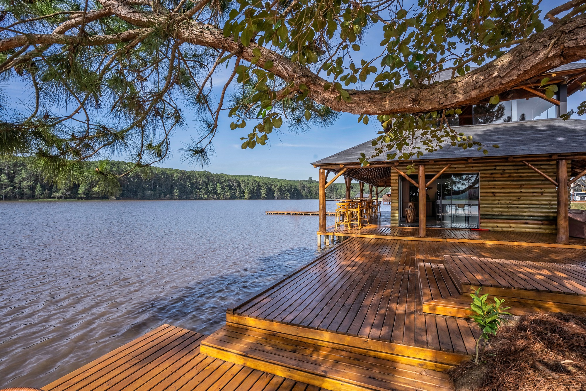 Gastronomia autoral e wellness ganham espaço em hotel-fazenda no Paraná