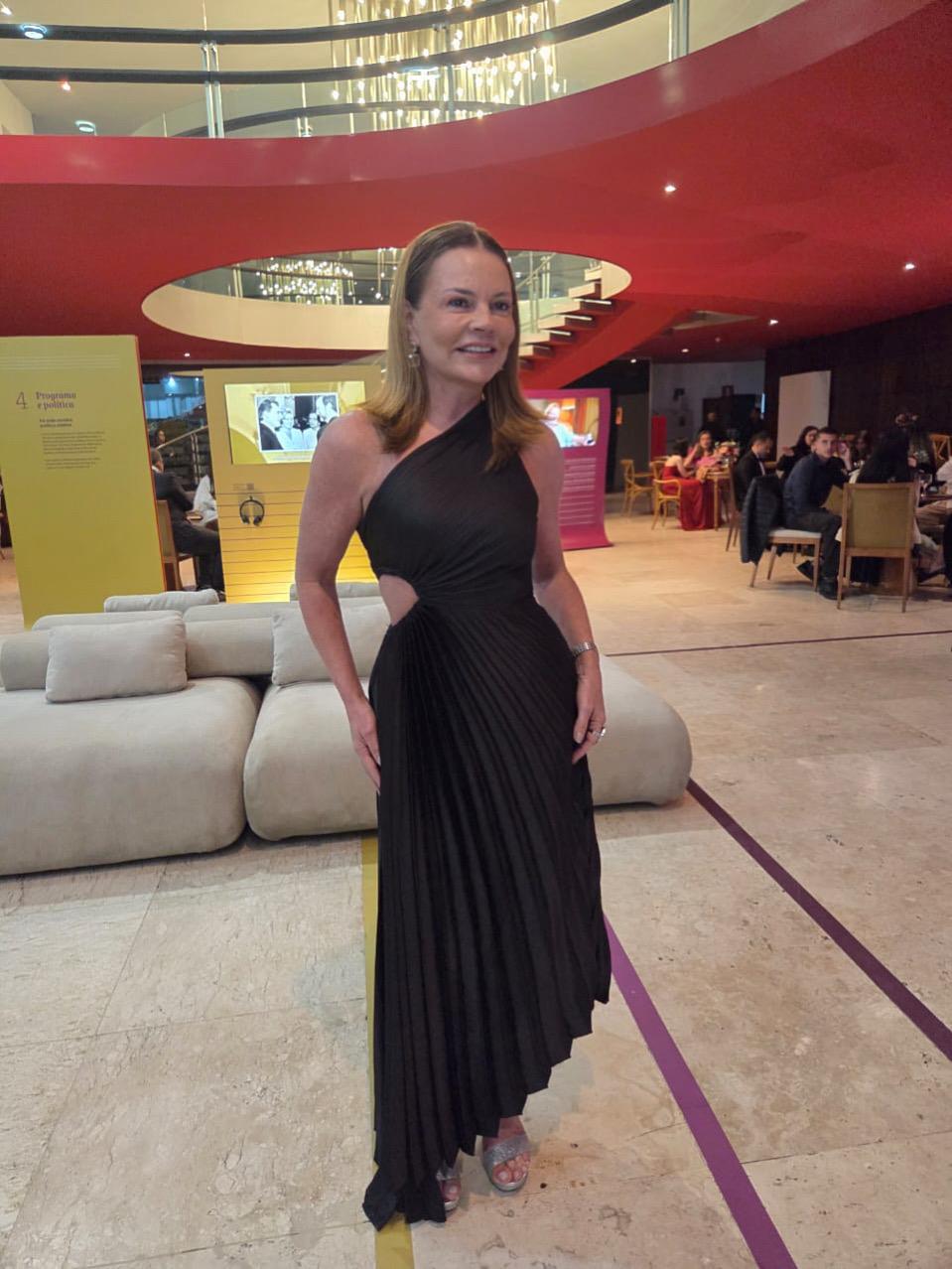 ana helena malheiros 2